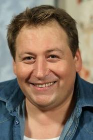 Noah Urrea
